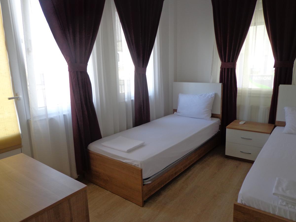 Hotel Rio Приштина Екстер'єр фото