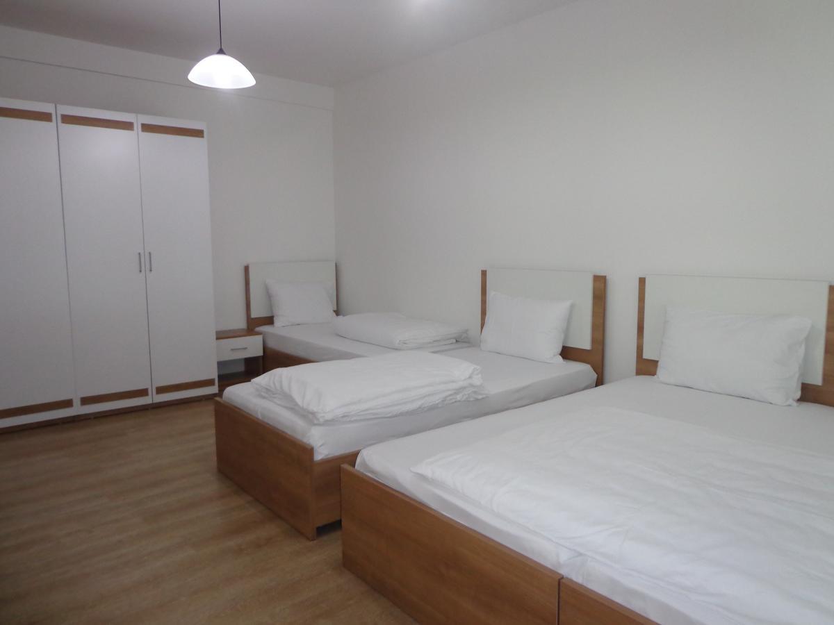 Hotel Rio Приштина Екстер'єр фото
